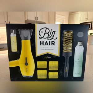 Drybar Blowout Kit Volume Lift and Set hairdryer Set NEW in BOX